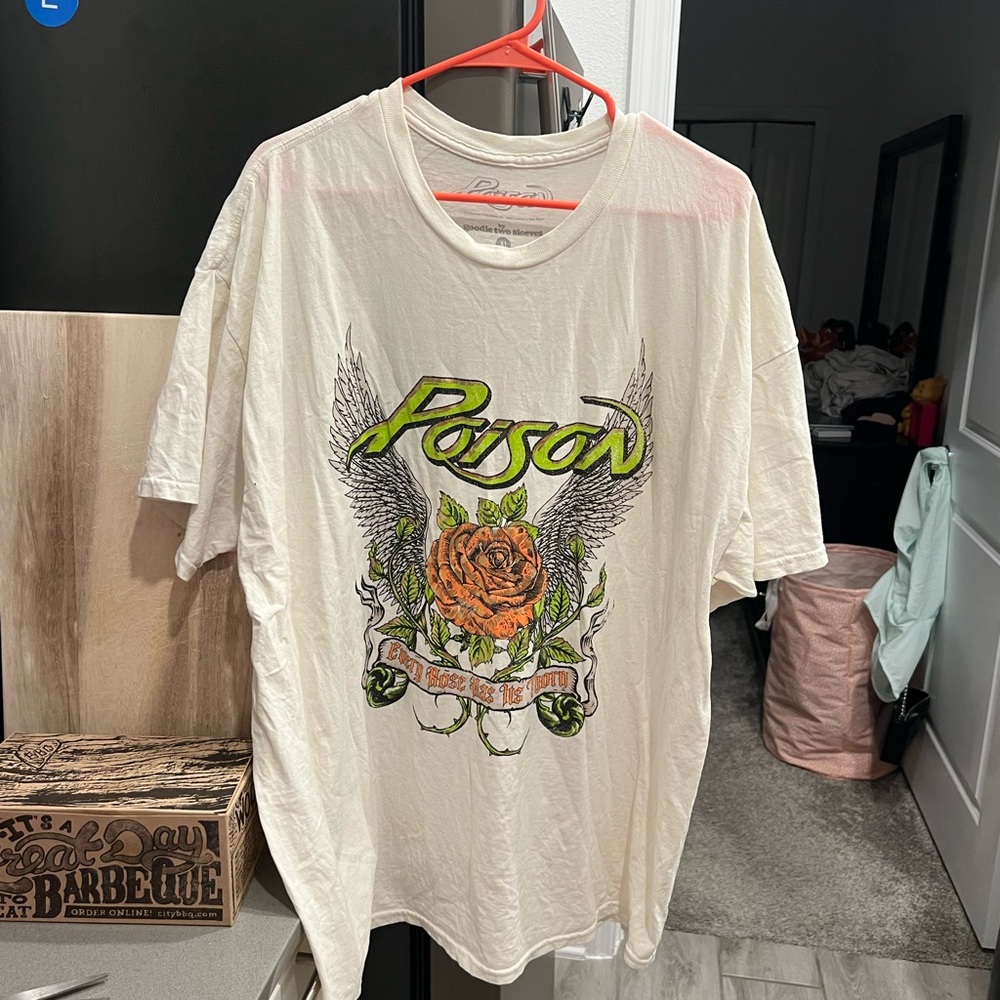 Poison Top